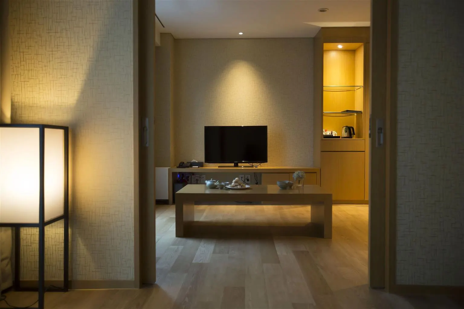 Solaria Nishitetsu Hotel Busan 4*,