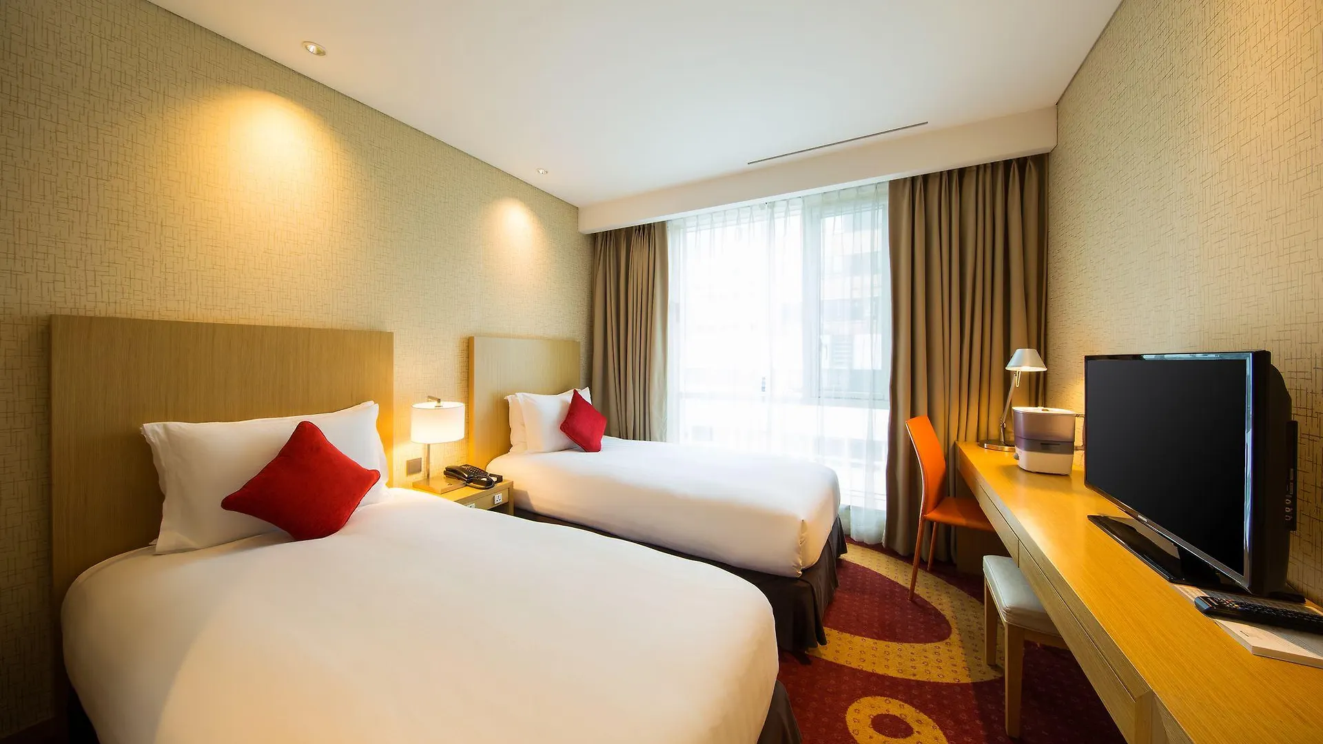 Solaria Nishitetsu Hotel Busan 4*,